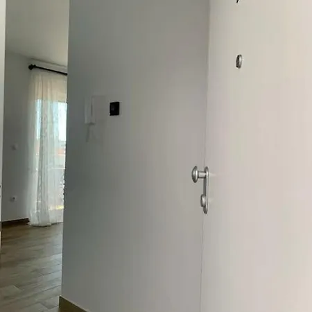 Tina's Sunshine * Trogir